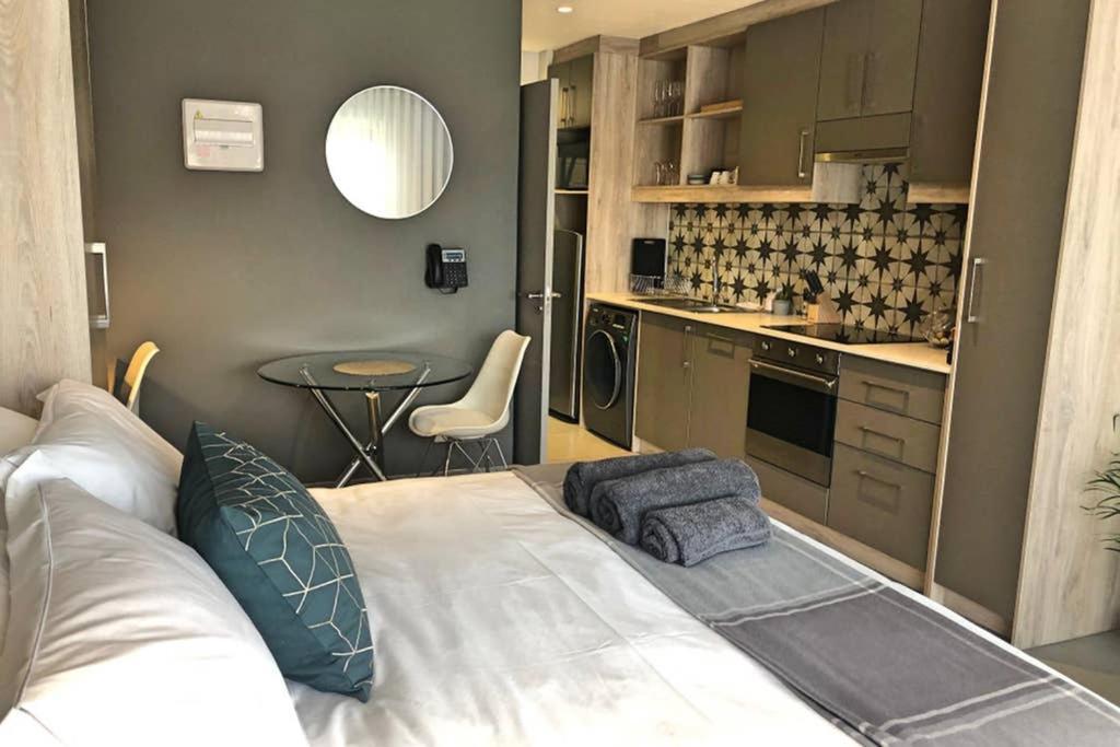 Unique Stay, The Den Apartments Stellenbosch Extérieur photo